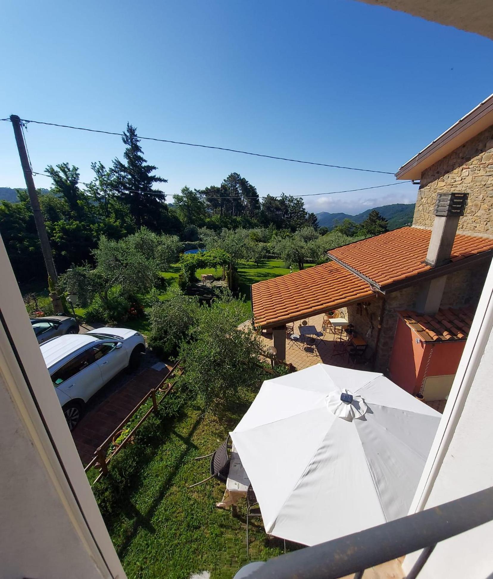Penzion Il Fienile Di Penelope Marliana Exteriér fotografie